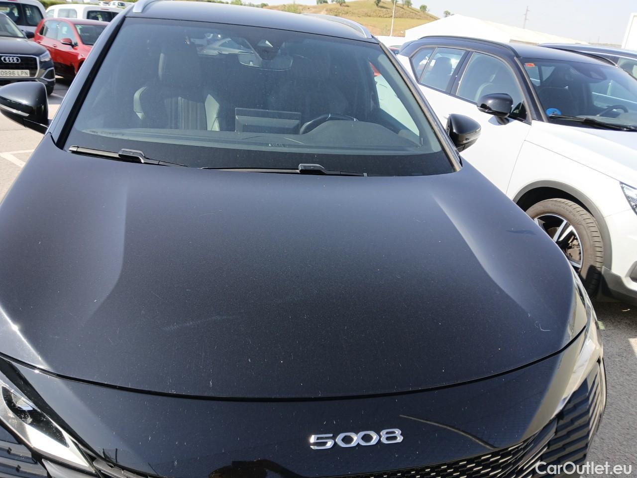  Peugeot  5008 PEUGEOT  / 2020 / 5P / todoterreno 1.6 PureTech 132KW S&S GT EAT8 #23