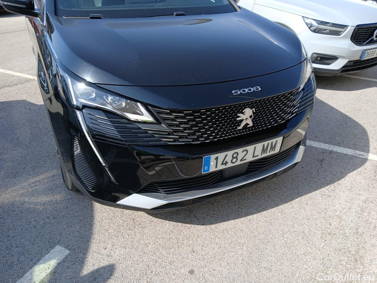  Peugeot  5008 PEUGEOT  / 2020 / 5P / todoterreno 1.6 PureTech 132KW S&S GT EAT8 #21