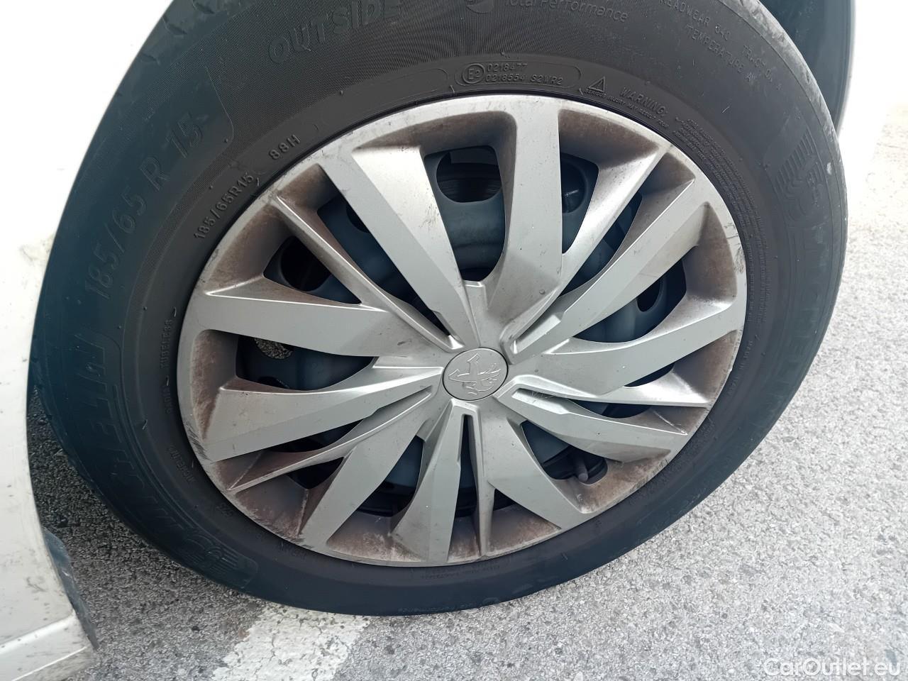  Peugeot  208  Active 1.5 HDi 100CV MT6 E6d #24