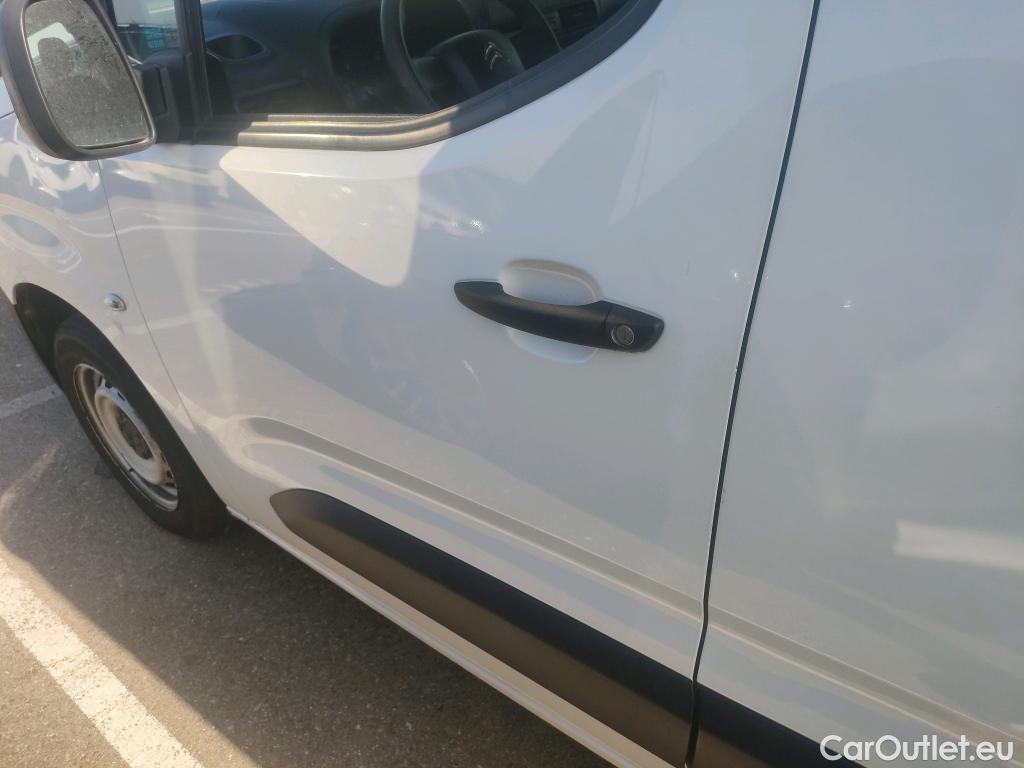  Citroen  Berlingo  Combi Live M 1.5 BlueHDi 100CV E6dT #11