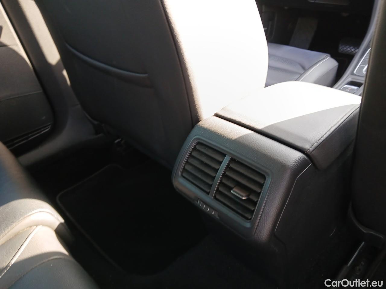  Volkswagen  Golf  VII Variant Advance BMT 2.0 TDI 150CV AT7 E6dT #2