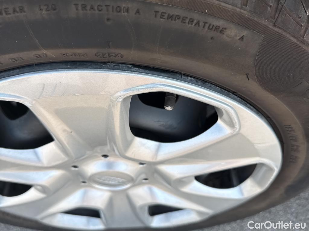  Ford  Transit FORD  Courier/2014/4P/furgón der.turis Van 1.5 TDCi 56kW Trend #41