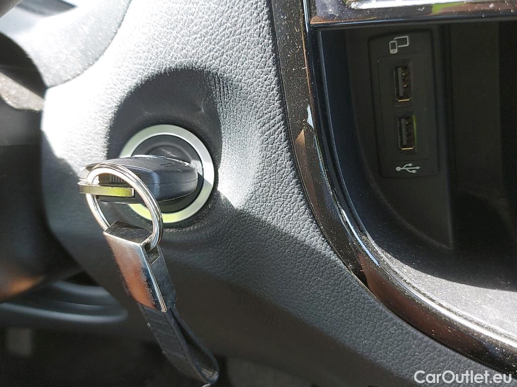  Mercedes  Vito  Tourer 114/116/119 CDI Select Compacta (447.701) 2.0 135CV AT9 8 Plazas E6dT #2