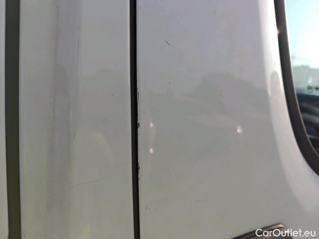  Peugeot  Boxer  Furgón 330 L1H1 Premium BlueHDi 120 Stop&Start HDi #22