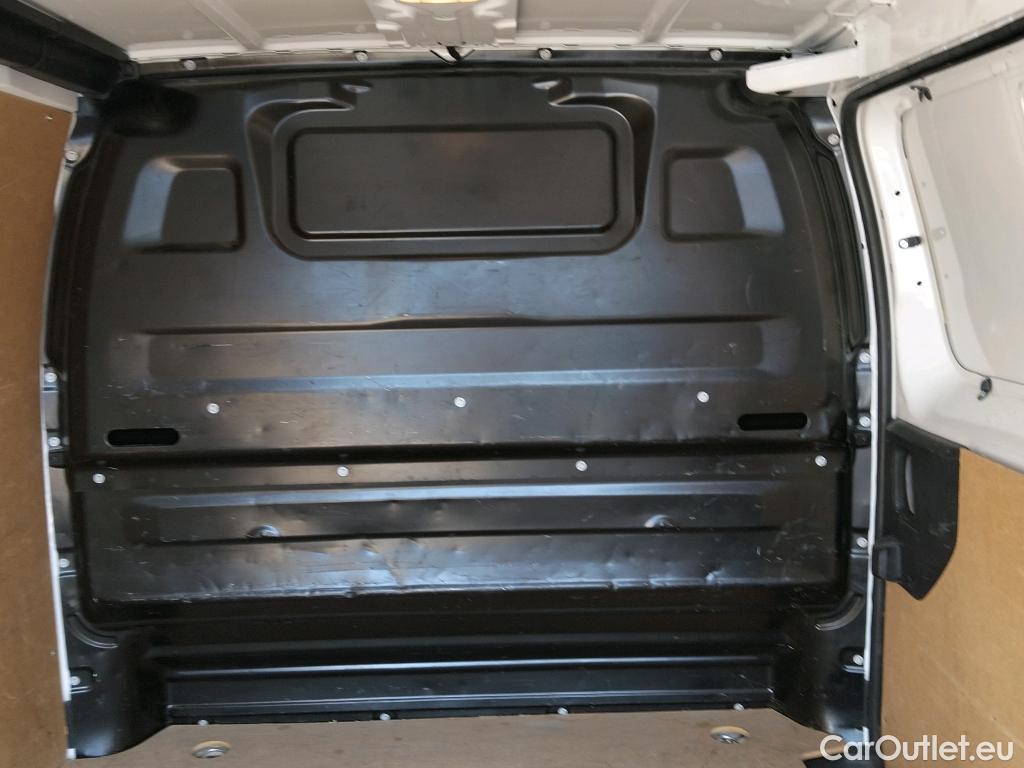  Opel  Vivaro OPEL  / 2019 / 4P / furgón 1.5 Diésel 74kW (100CV) S Inc. Express #23