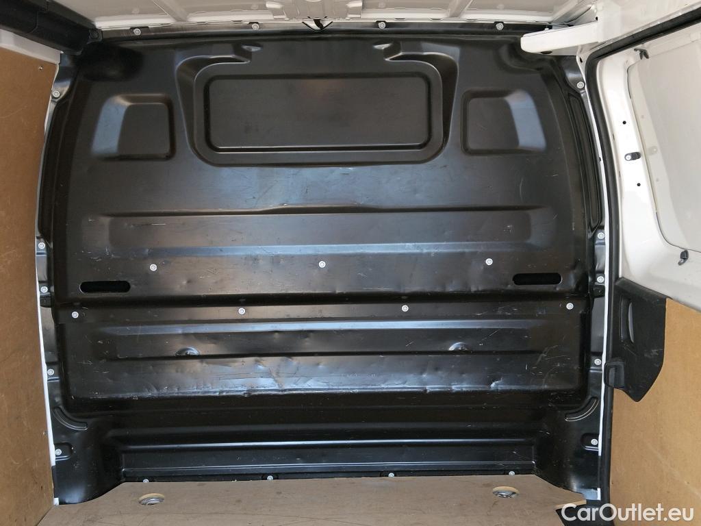  Opel  Vivaro OPEL  / 2019 / 4P / furgón 1.5 Diésel 74kW (100CV) S Inc. Express #24