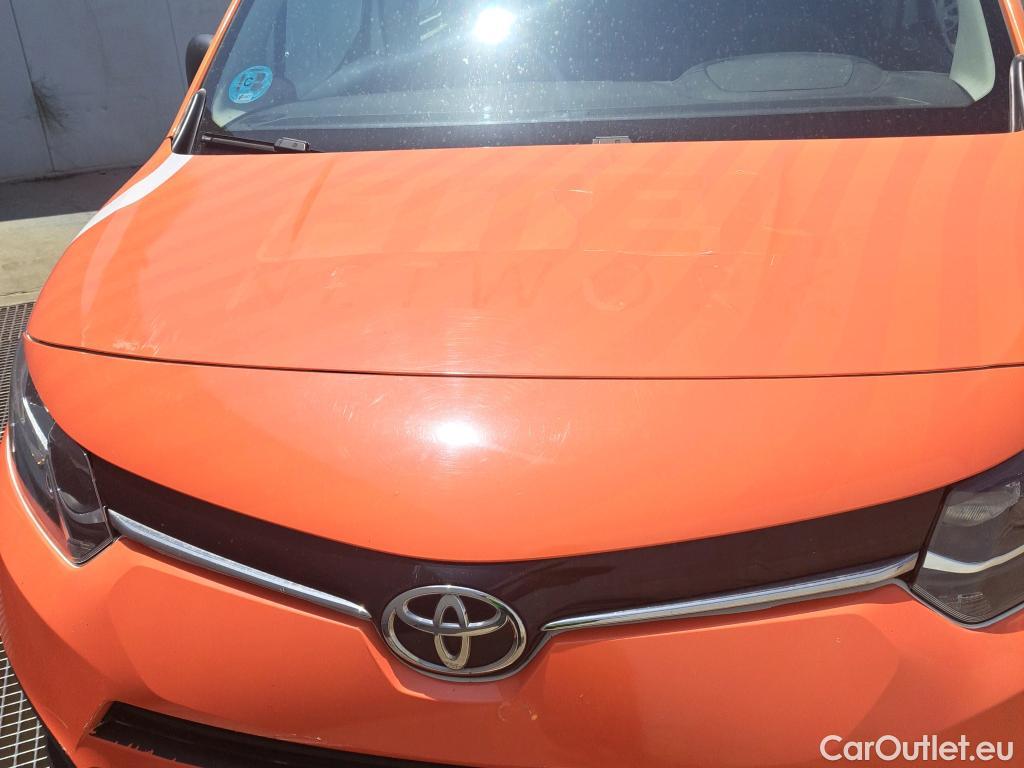  Toyota  Proace TOYOTA  CITY 1.5D 75kW (100CV) GX L1 (AC) #24