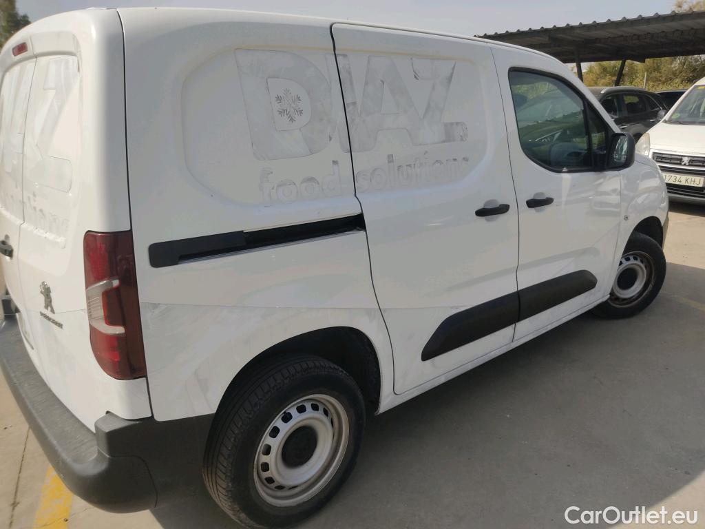  Peugeot  Partner PEUGEOT  / 2018 / 3P / furgón derivado de turismo Pro Standard 600kg BlueHDi 73kW #8