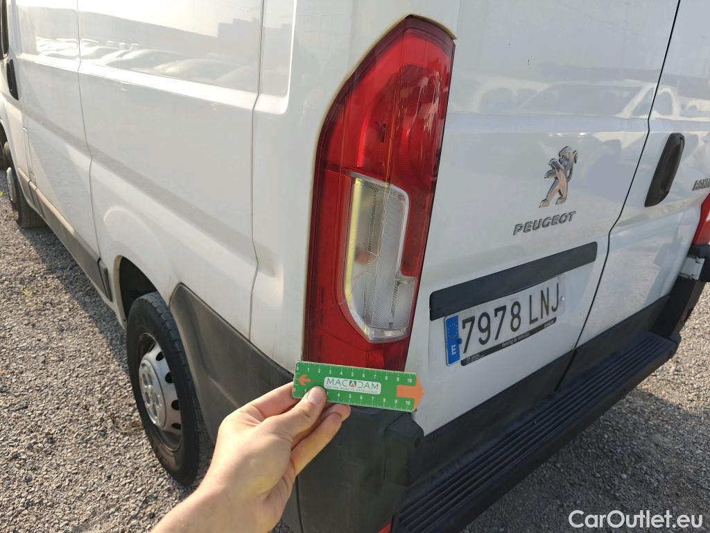  Peugeot  Boxer  Furgón 330 L1H1 Premium BlueHDi 120 Stop&Start HDi #1