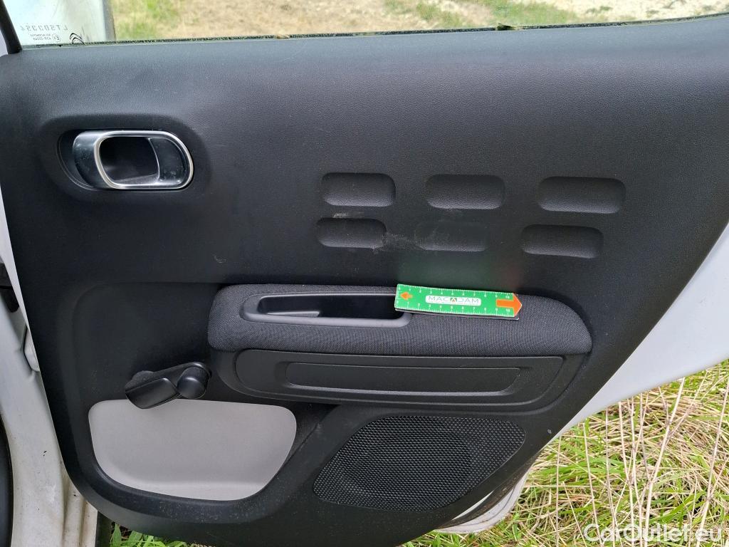  Citroen  C3  Société Feel Nav 1.2 PureTech 80CV BVM5 E6d #27