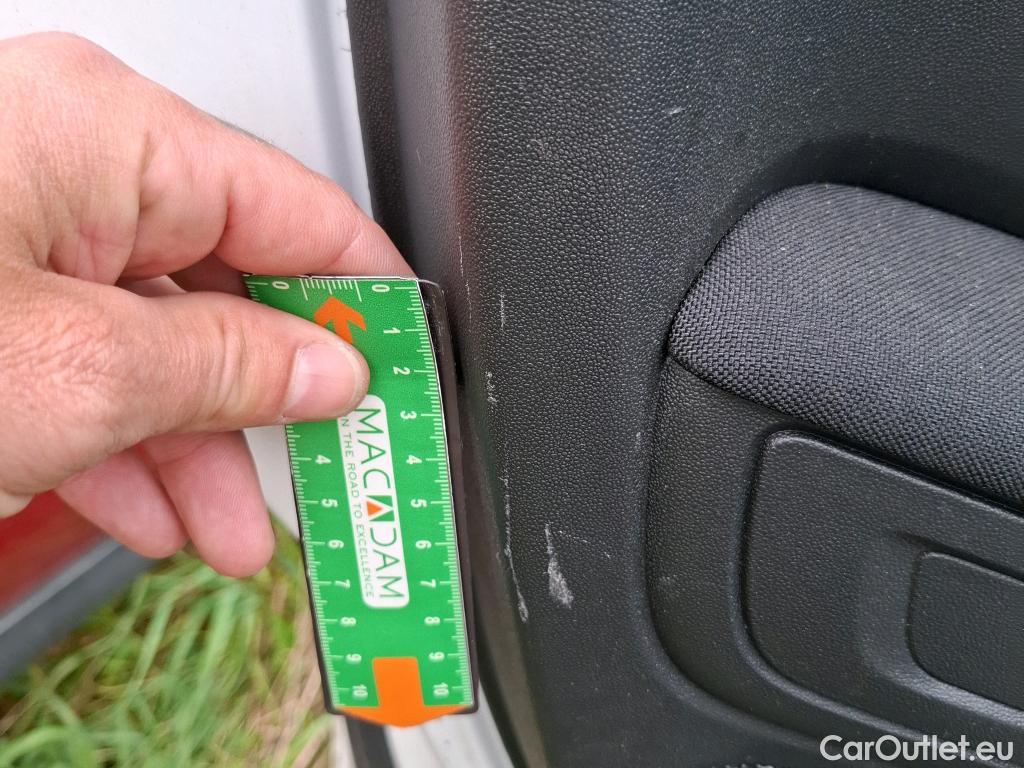  Citroen  C3  Société Feel Nav 1.2 PureTech 80CV BVM5 E6d #21