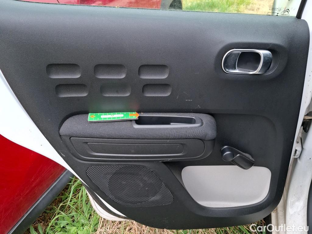  Citroen  C3  Société Feel Nav 1.2 PureTech 80CV BVM5 E6d #19