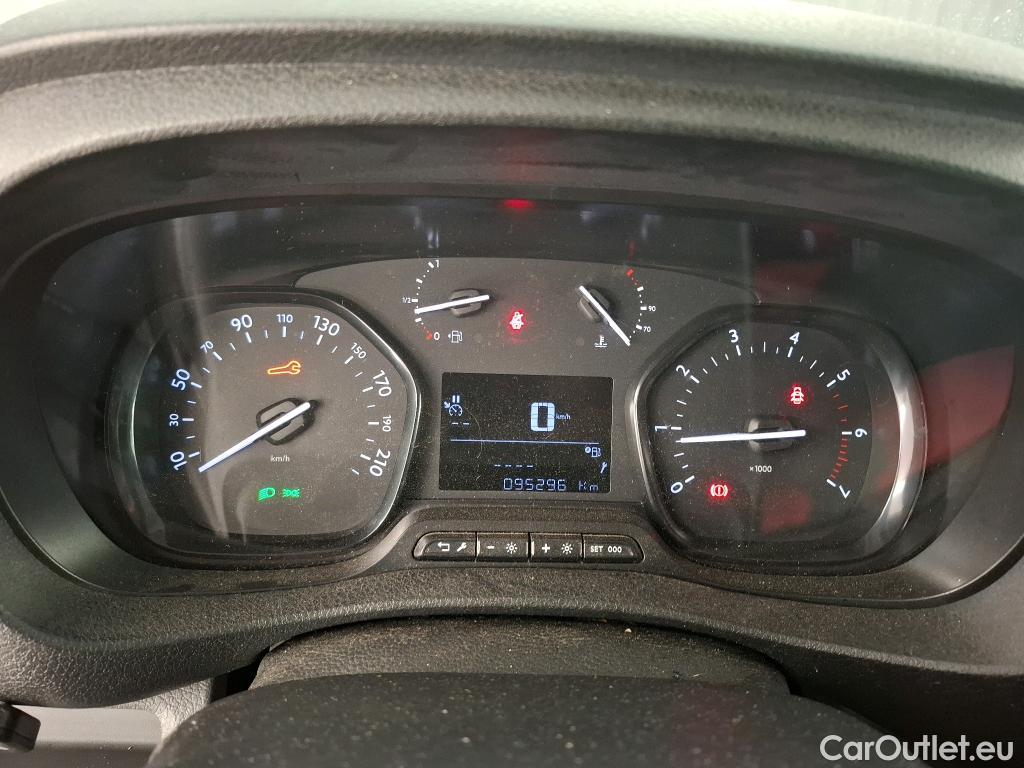  Citroen  Jumpy  Fourgon Club M 2.0 BlueHDi 120CV BVM6 E6dT #28