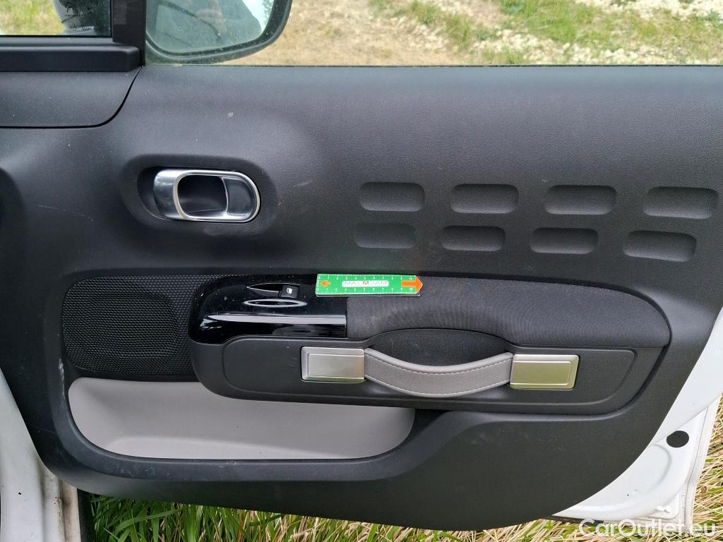  Citroen  C3  Société Feel Nav 1.2 PureTech 80CV BVM5 E6d #14