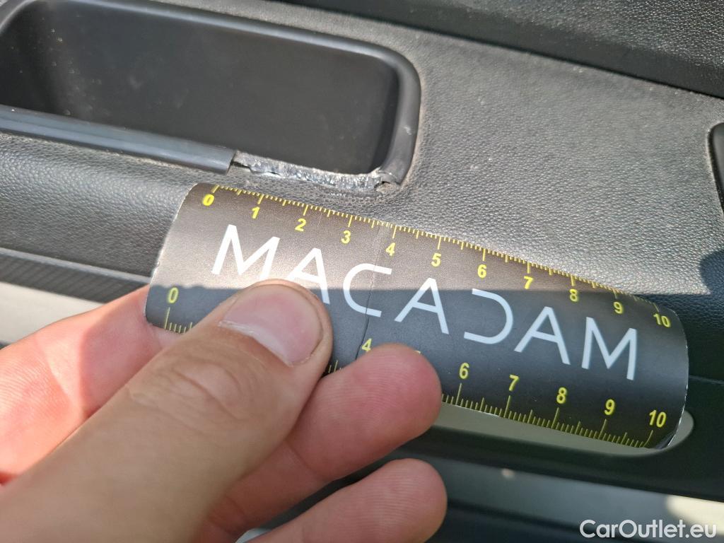  Citroen  C3  Société Feel 1.5 BlueHDI 100CV BVM5 E6dT #20
