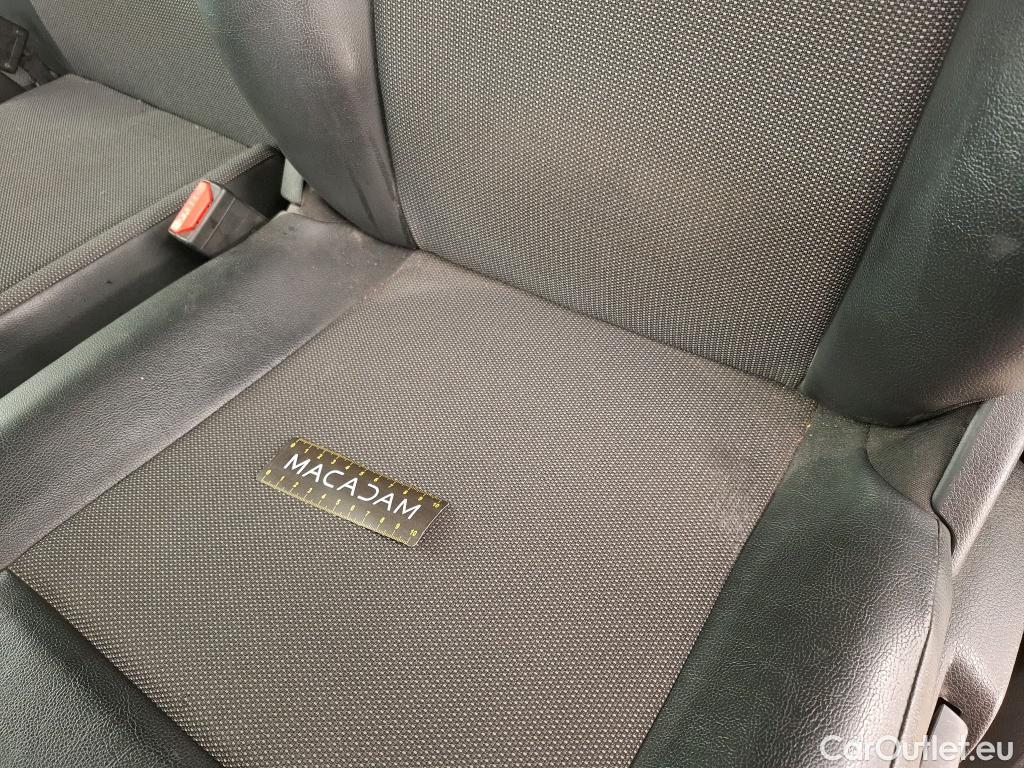  Peugeot  Expert  Fourgon Pro L2 1.5 HDi 100CV BVM6 E6dT #36