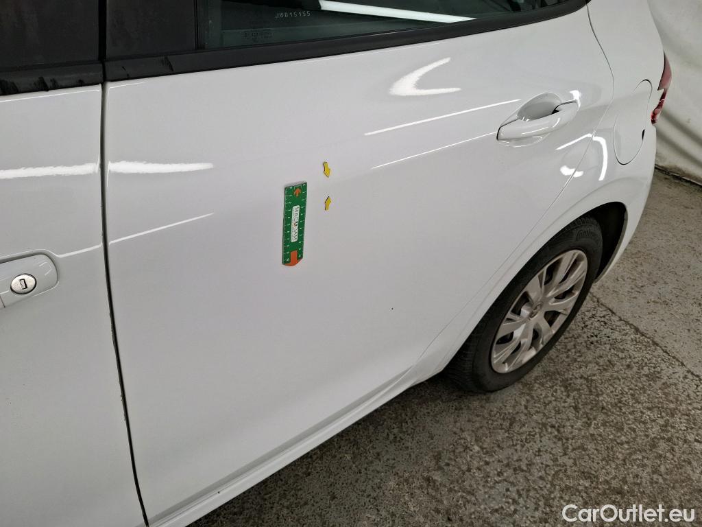  Peugeot  208  Affaire Premium Pack 1.6 HDi 100CV BVM5 E6 #17