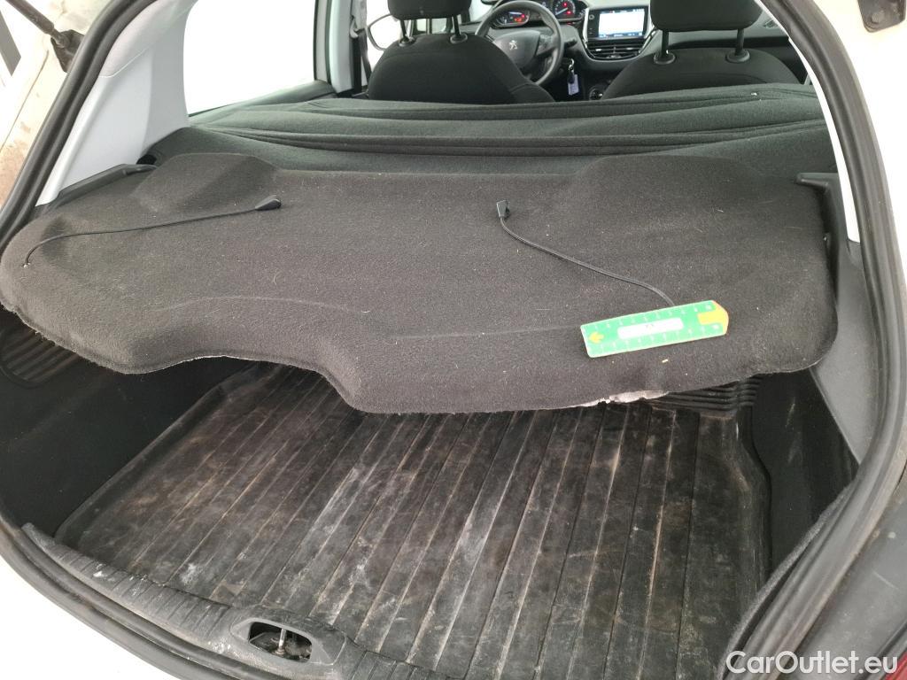 Peugeot  208  Affaire Premium Pack 1.6 HDi 100CV BVM5 E6 #11