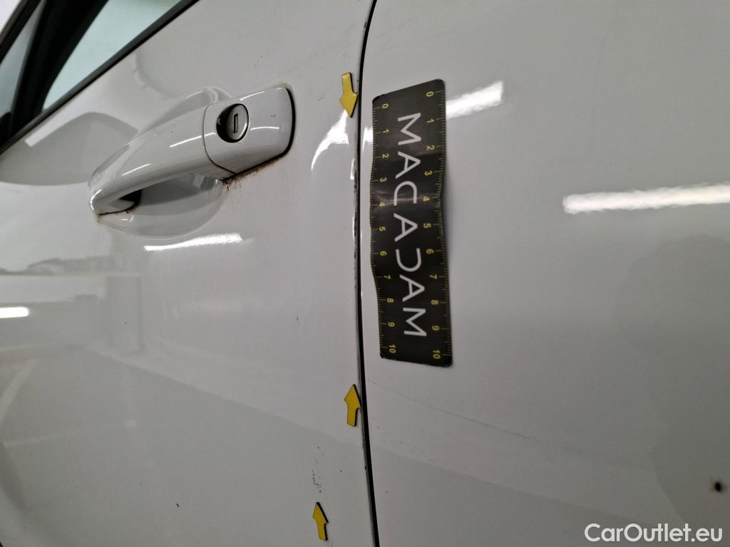  Peugeot  208  Affaire Premium Pack 1.5 HDi 100CV BVM6 E6dT #3