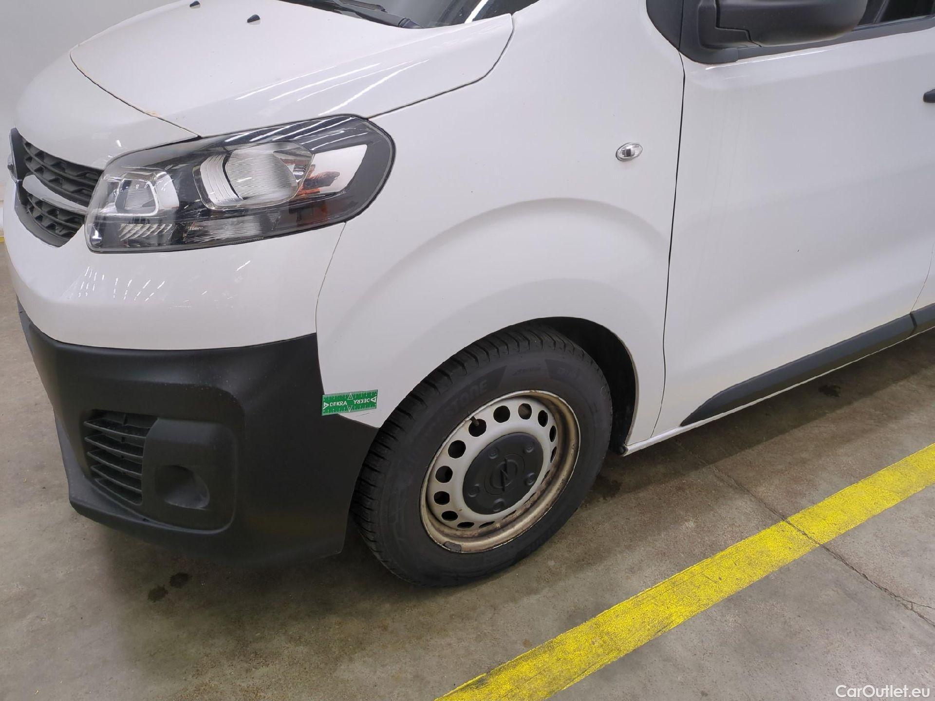  Opel  Vivaro OPEL  / 2019 / 4P / Fourgon tôlé 1.5 Diesel 120 ch L2 Pack Clim #15