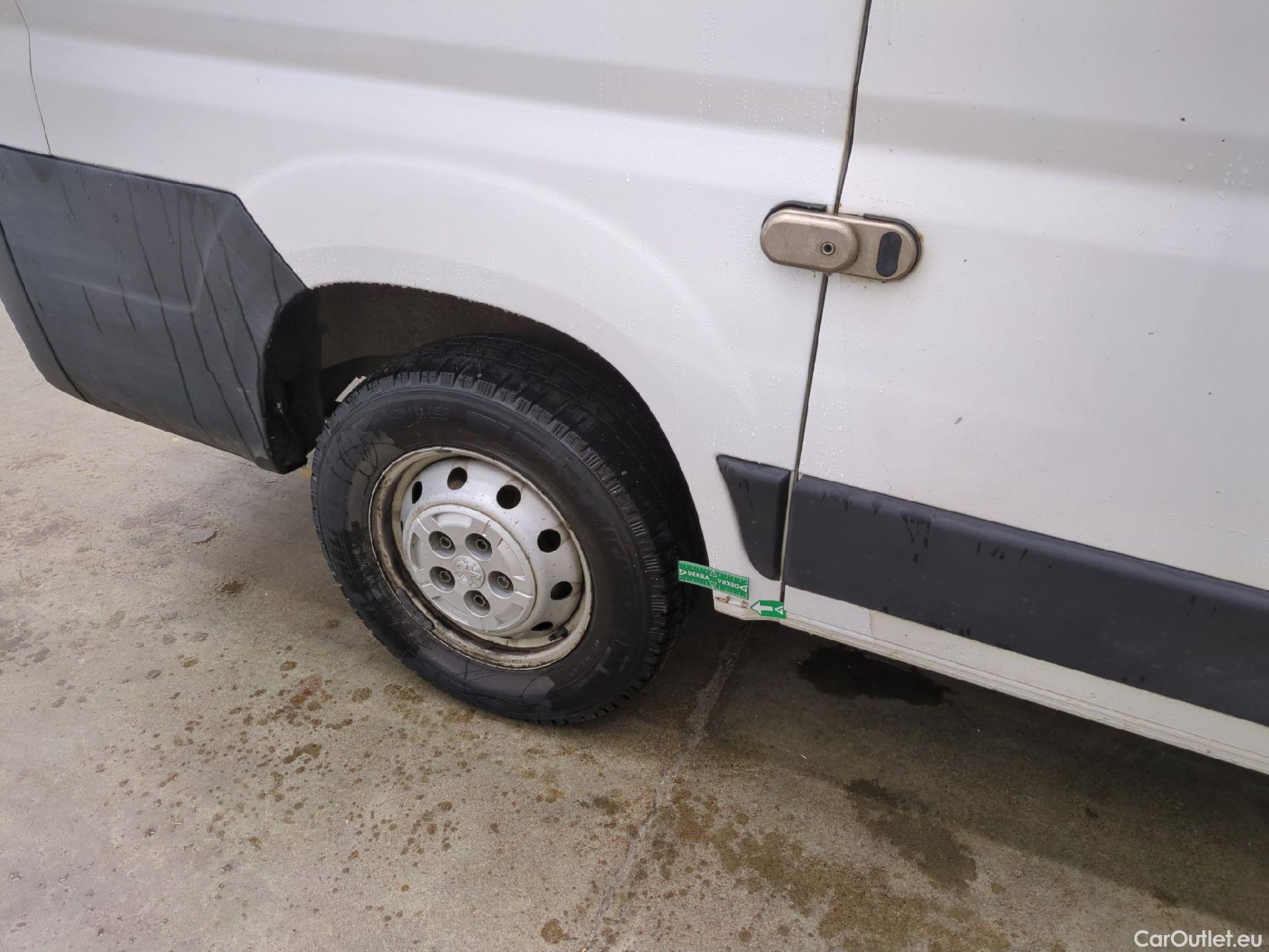 Peugeot  Boxer PEUGEOT  VU 4p Fourgon BLUEHDI 110 PREMIUM PA 333 L1H2 #25