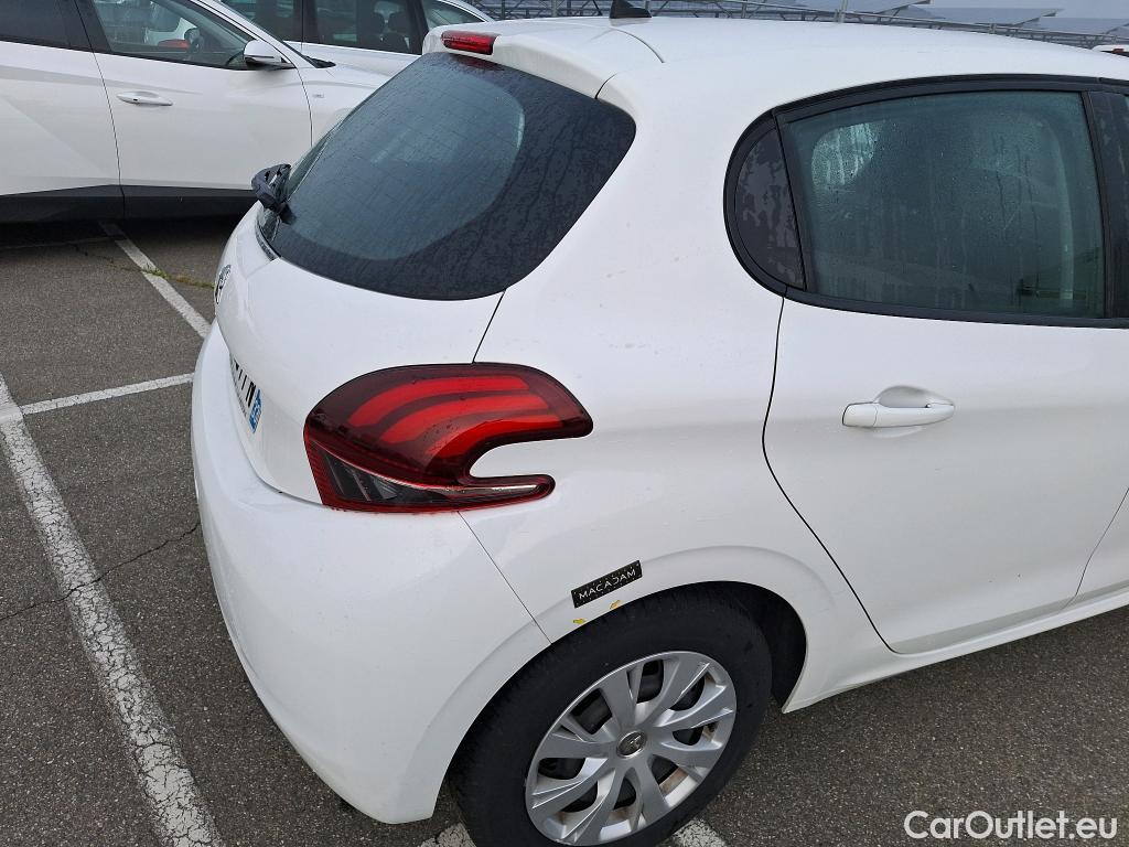  Peugeot  208  Affaire Premium Pack 1.6 HDi 75CV BVM5 E6 #7