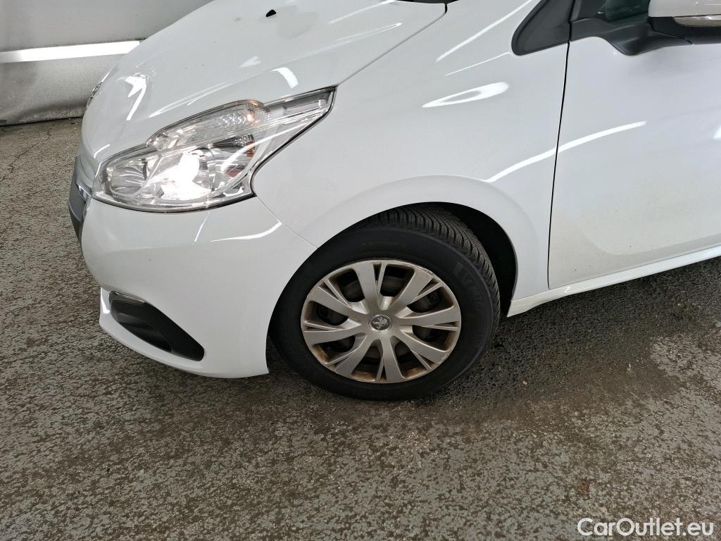  Peugeot  208 PEUGEOT  AFFAIRE VF 5p BER 1.6 BlueHDi 100 PACK CLIM NAVbi-corps VU #40