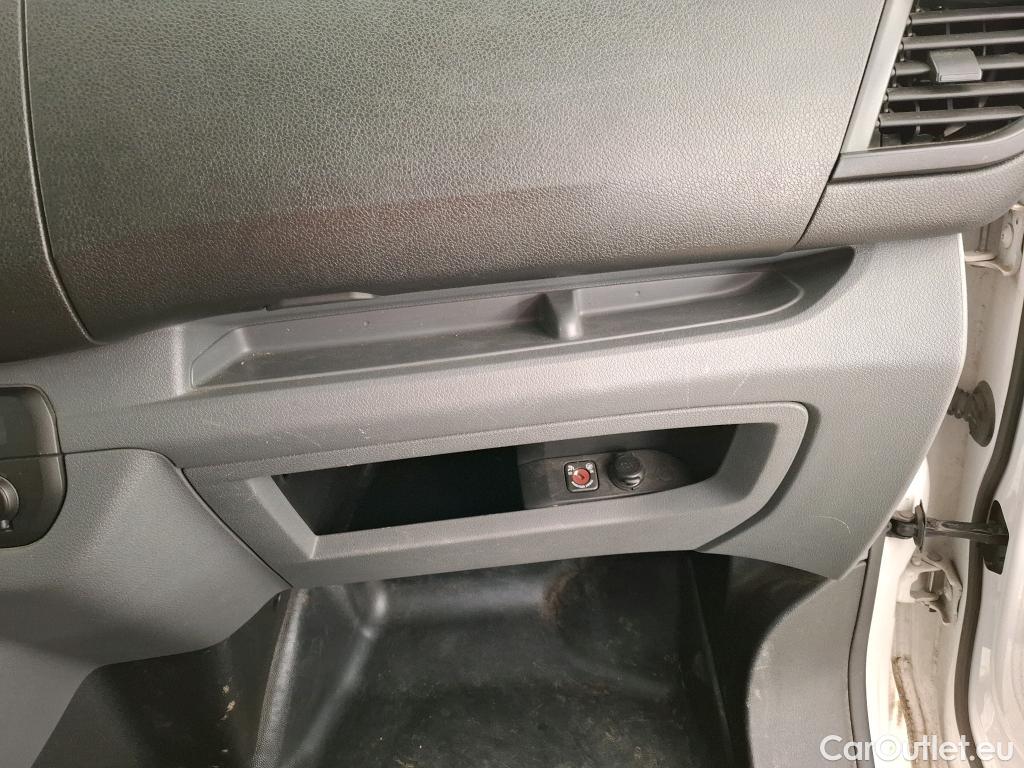  Peugeot  Expert PEUGEOT  / 2016 / 4P / Fourgon tôlé 1.5 BLUEHDI 120 S&S STANDARD PREMIUM #15