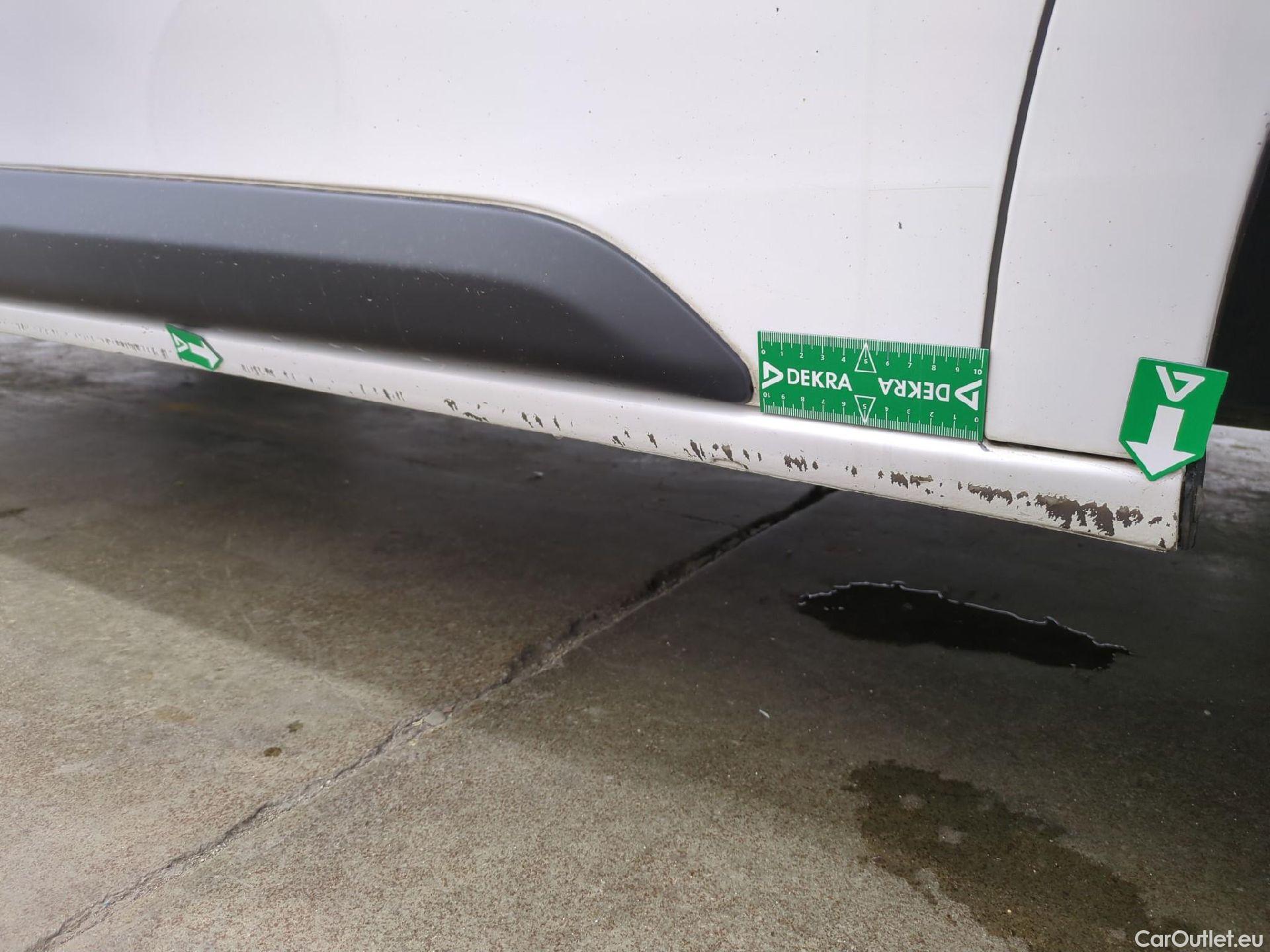  Opel  Vivaro OPEL  / 2019 / 4P / Fourgon tôlé 1.5 Diesel 120 ch L2 Pack Clim #27