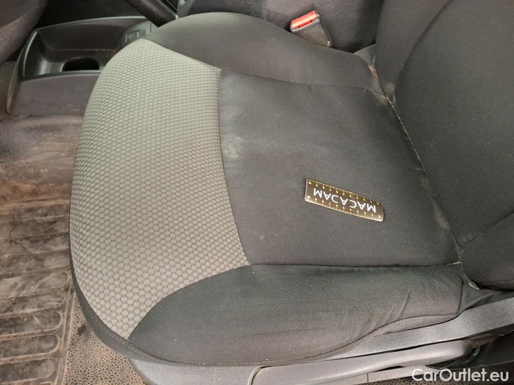  Renault  Kangoo  Express Extra (Série Spéciale) 1.5 dCi 75CV BVM5 E6 #40