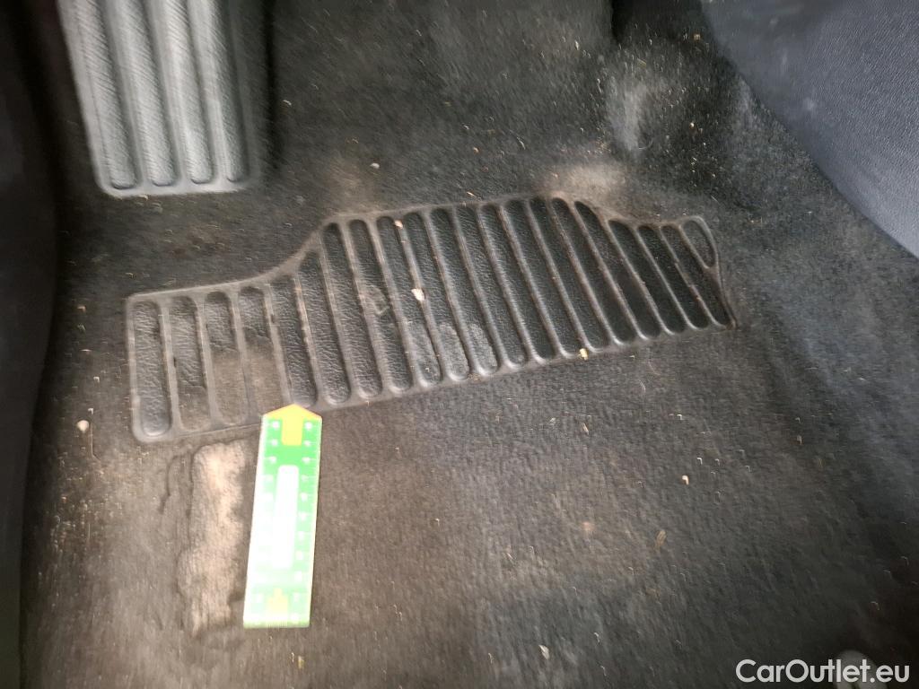  Renault  Clio  IV Air 0.9 TCe 75CV BVM5 E6 #19