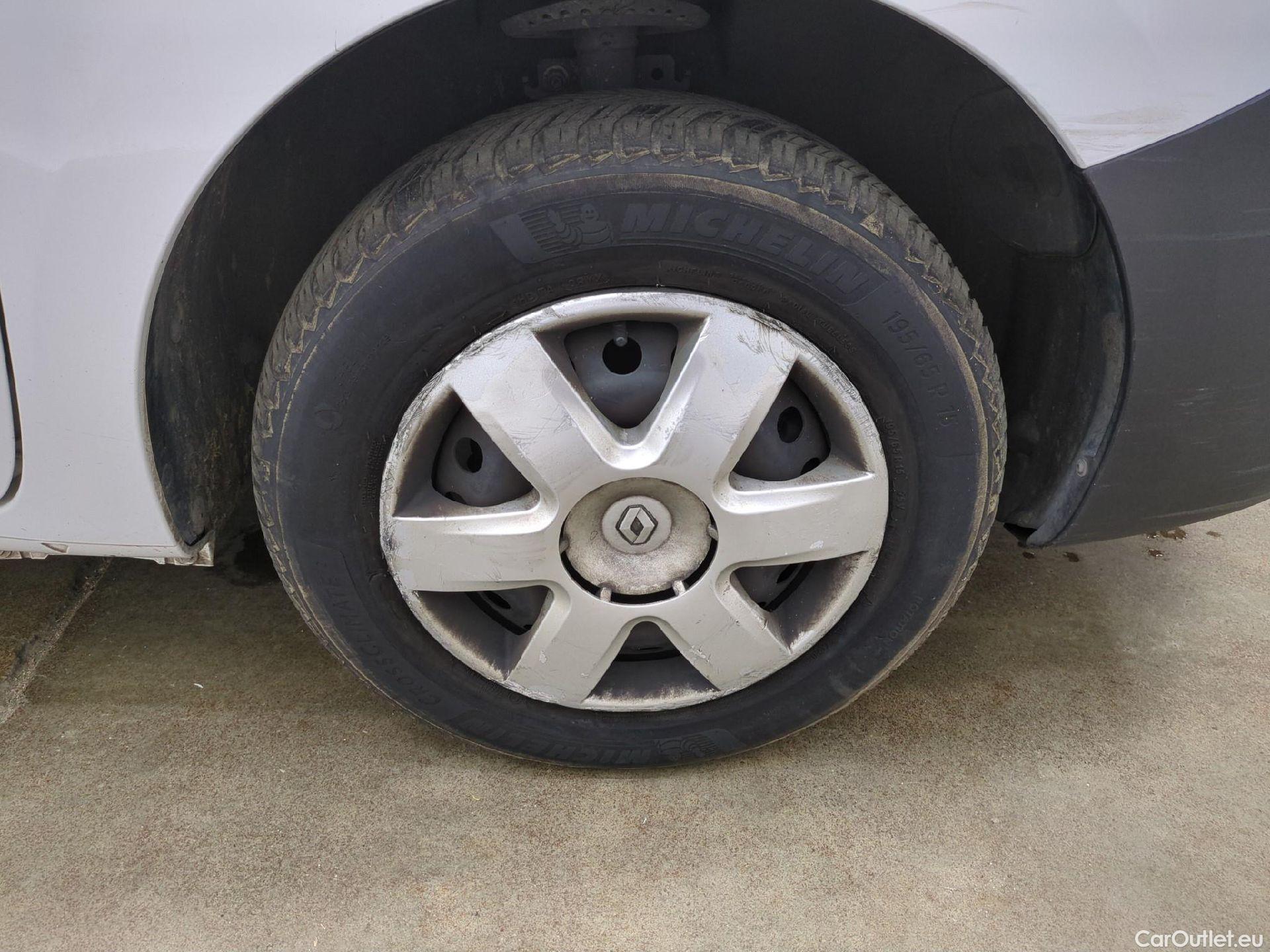  Renault  Kangoo  Express Grand Confort (L1) 1.5 dCi 90CV BVM5 E6 #40