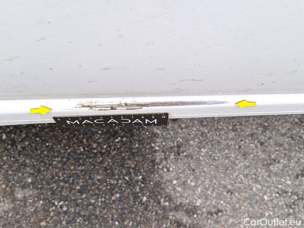  Renault  Master RENAULT  SC VU 2p Pick-up BS Cf Trac F3500 L2 dCi 130 E6 #35