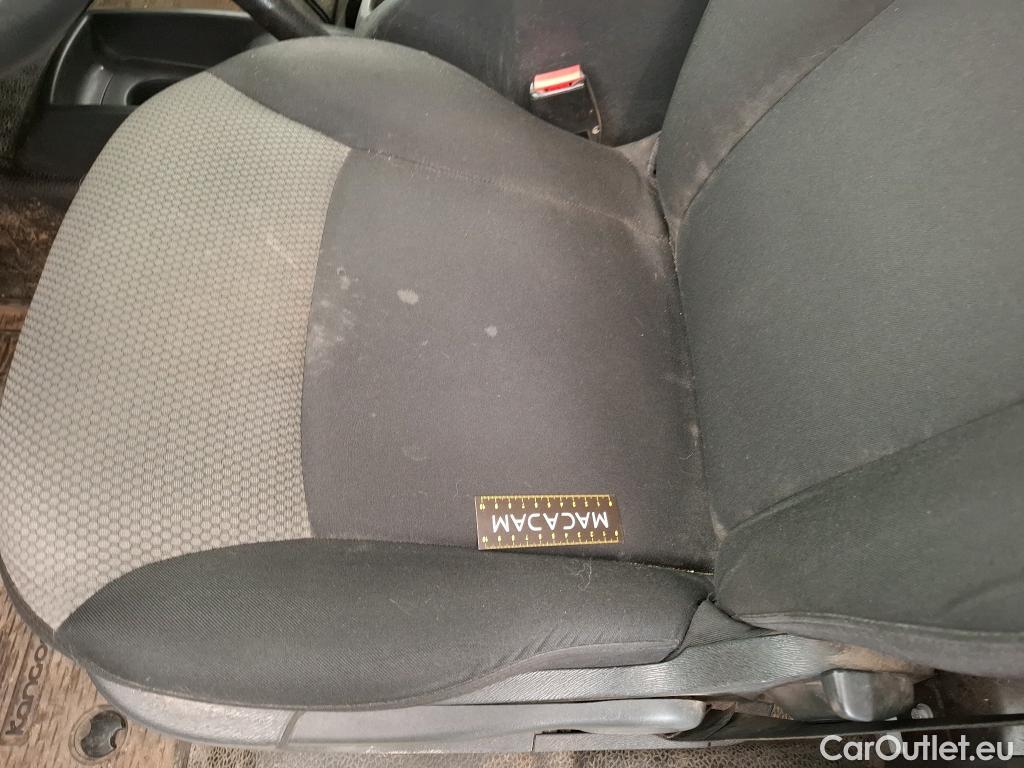  Renault  Kangoo  Express Maxi Extra (Série Spéciale) 1.5 dCi 110CV BVM6 E6 #30