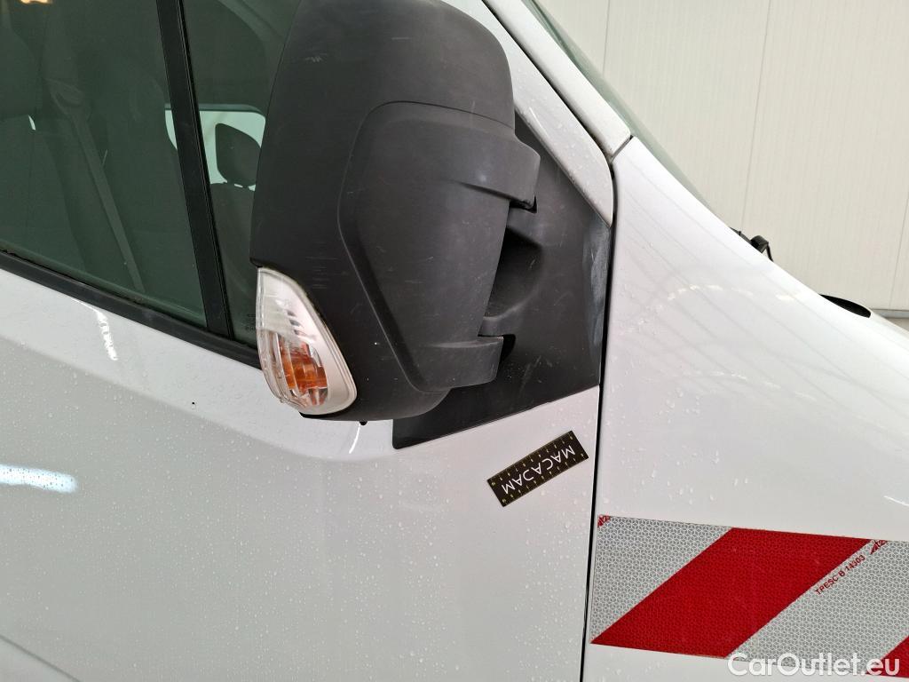  Renault  Master RENAULT  VU 4p Fourgon CA GCf Trac F3500 L3H2 dCi 110 Euro6 #46