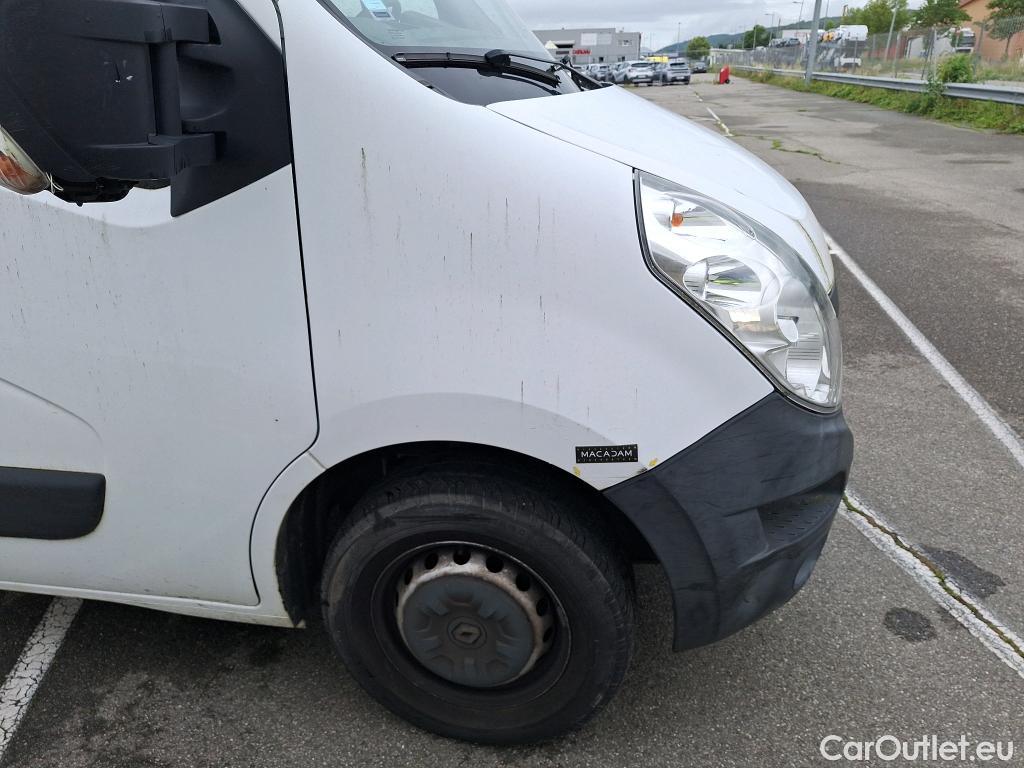 Renault  Master RENAULT  SC VU 2p Pick-up BS Cf Trac F3500 L2 dCi 130 E6 #29