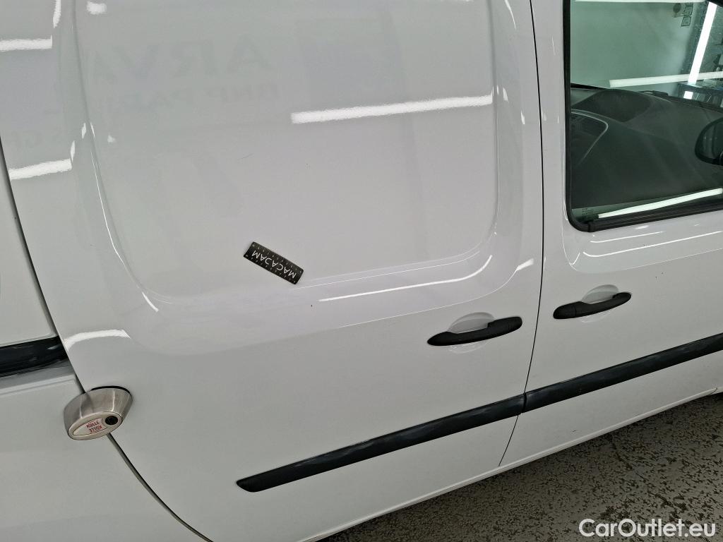  Renault  Kangoo  Express Maxi Extra (Série Spéciale) 1.5 dCi 90CV BVM5 E6 #19