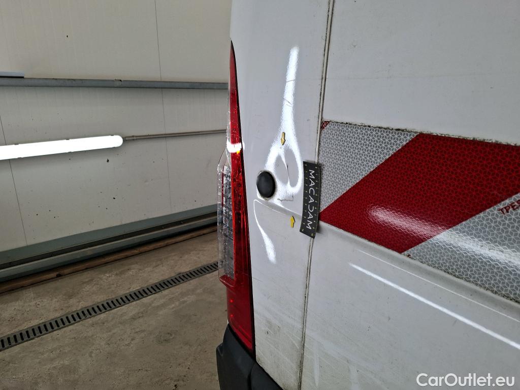  Renault  Master RENAULT  VU 4p Fourgon CA GCf Trac F3500 L3H2 dCi 110 Euro6 #31