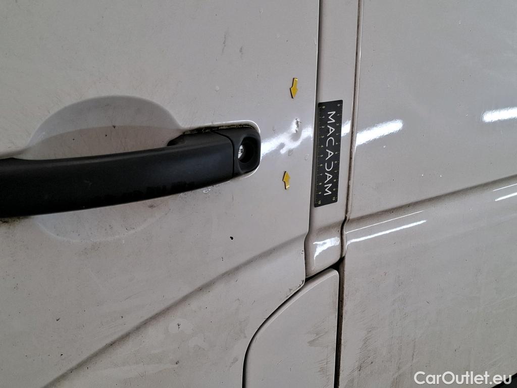  Renault  Master RENAULT  VU 4p Fourgon CA GCf Trac F3500 L3H2 dCi 110 Euro6 #54