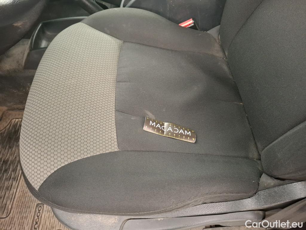  Renault  Kangoo  Express Maxi Extra (Série Spéciale) 1.5 dCi 90CV BVM5 E6 #46