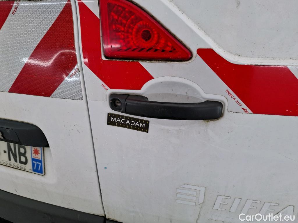  Renault  Master RENAULT  VU 4p Fourgon CA GCf Trac F3500 L3H2 dCi 110 Euro6 #40