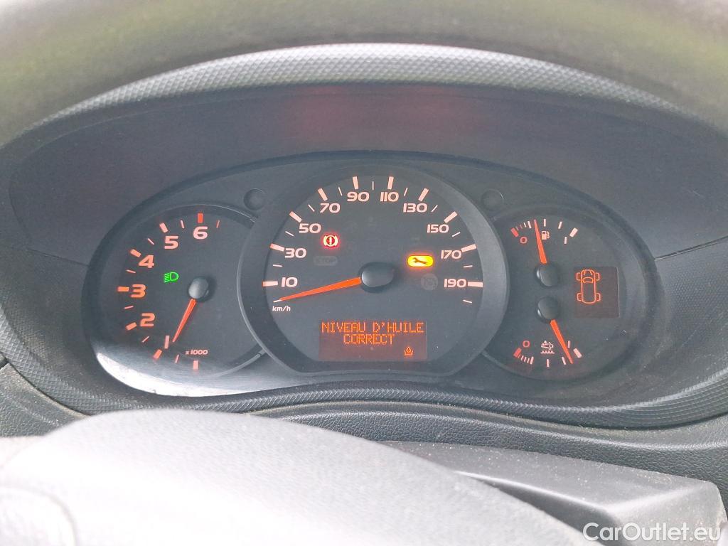  Renault  Master RENAULT  SC VU 2p Pick-up BS Cf Trac F3500 L2 dCi 130 E6 #75