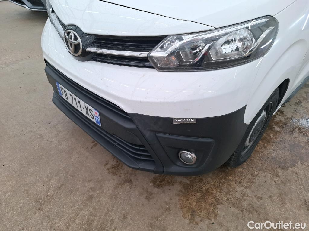  Toyota  Proace TOYOTA  VU 4p Fourgon MEDIUM 120 D-4D DYNAMIC #36