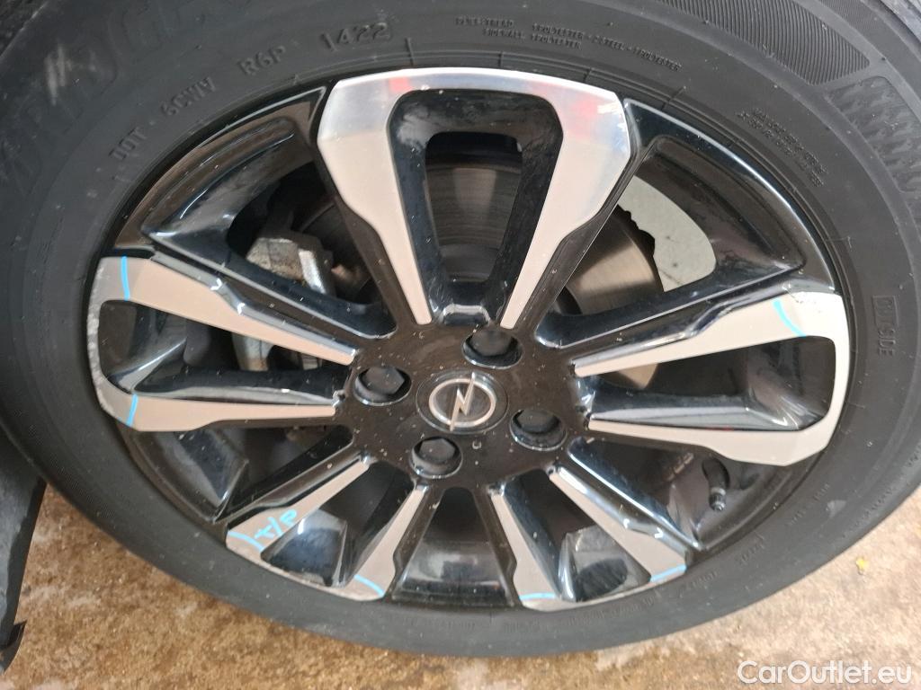  Opel  Crossland  X Business Elegance 1.2 Turbo 110CV BVM6 E6d #18