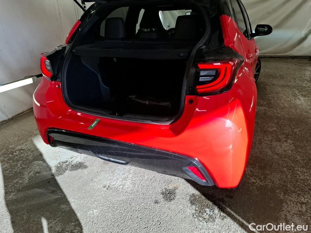  Toyota  Yaris TOYOTA  Hybride / 2019 / 5P / Berline Hybride 116h Première(SP) #2