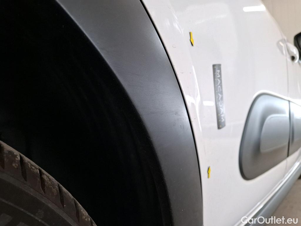  Citroen  C3 CITROEN  Société / 2020 / 5P / Berline BlueHDi 100 S&S BVM6 Feel Nav #4