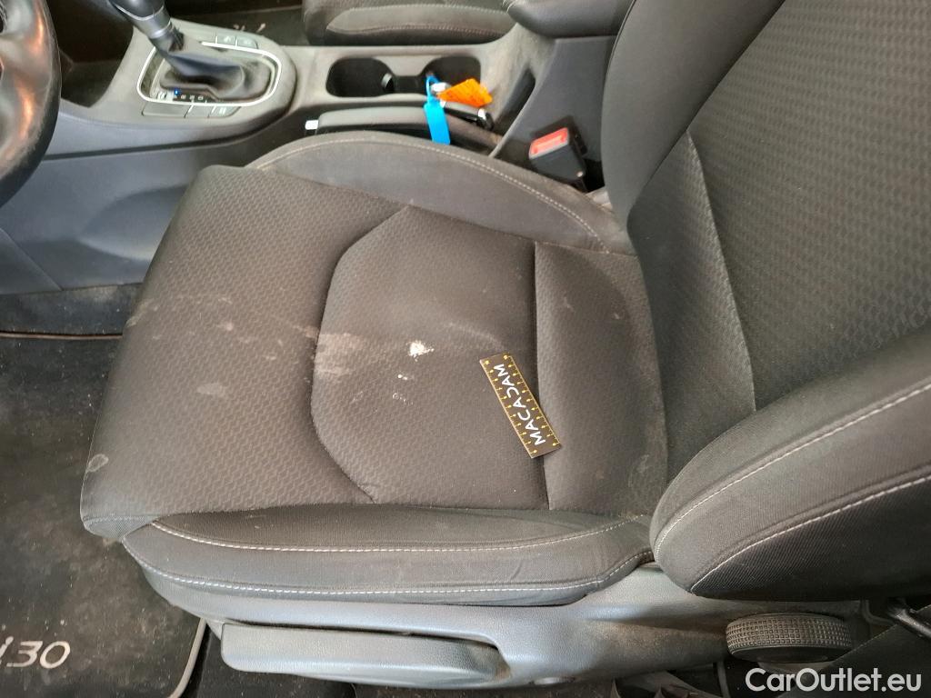  Hyundai  i30  Business 1.6 CRDi 110CV BVA7 E6 #27
