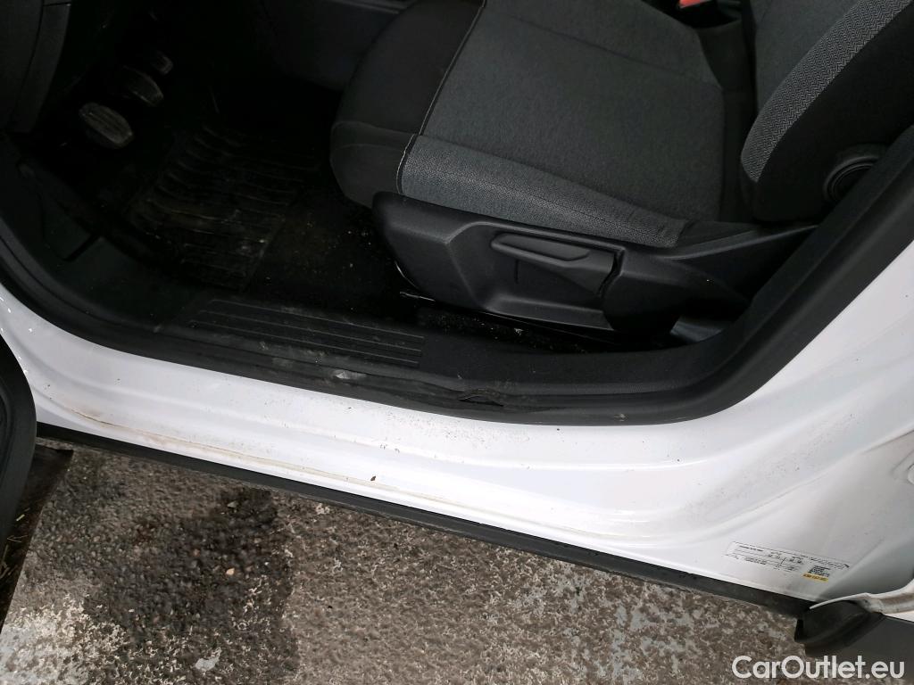  Citroen  C4  Berline Live Pack Business R 1.5 BlueHDI 110CV BVM6 E6d #14