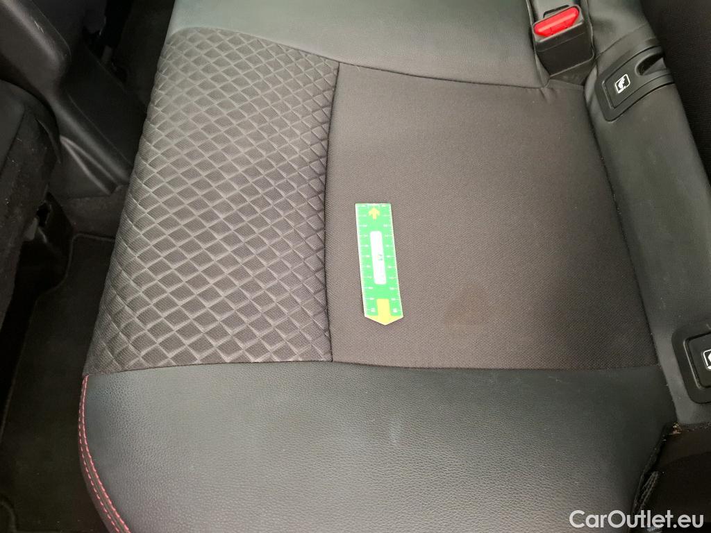  Toyota  Yaris TOYOTA  Hybride / 2019 / 5P / Berline Hybride 116h Première(SP) #21