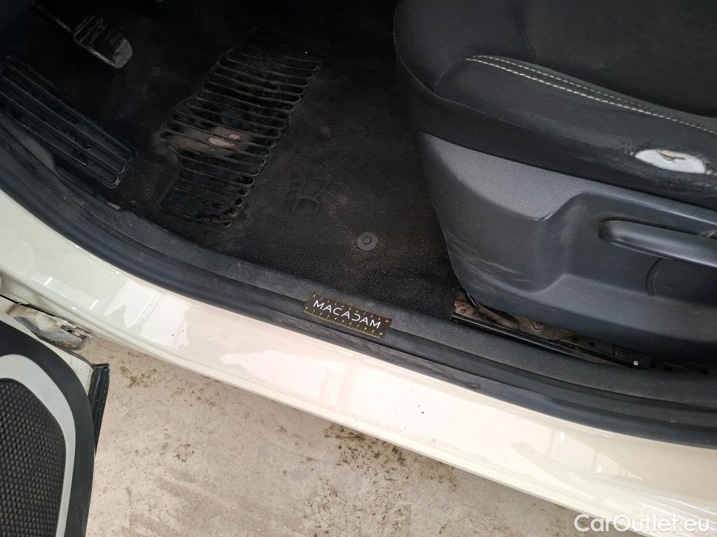  Renault  Captur  Business 0.9 TCe 90CV BVM5 E6 / TRANSFO VP/VF #6